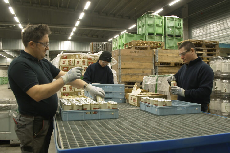 Champagne producers say Miller’s slogan a sham, pain